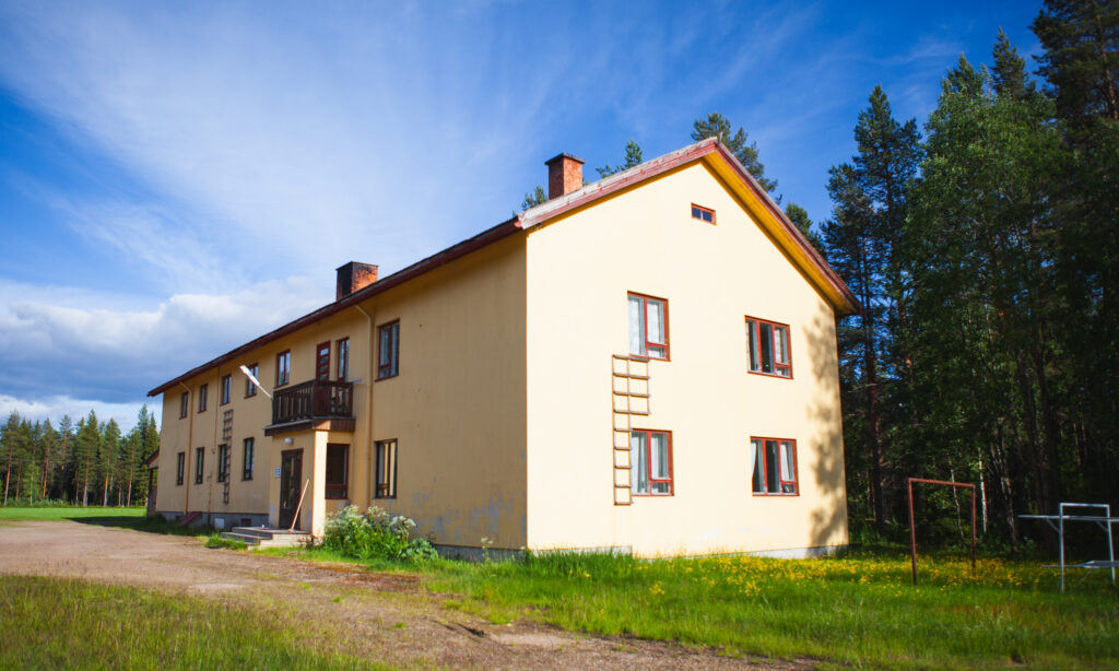Nuottavaaran vanha kyläkoulu, nykyinen kylätalo.